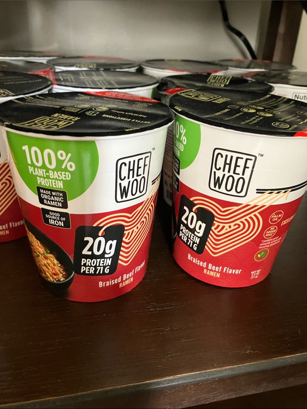 11 Chef Woo Braised Beef Flavor Ramen Cup - Red & White
